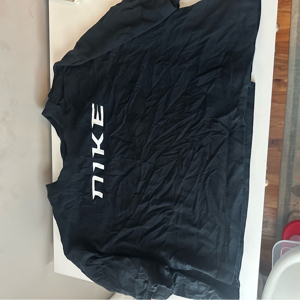 Nike Crop Black Shirt 2xl
